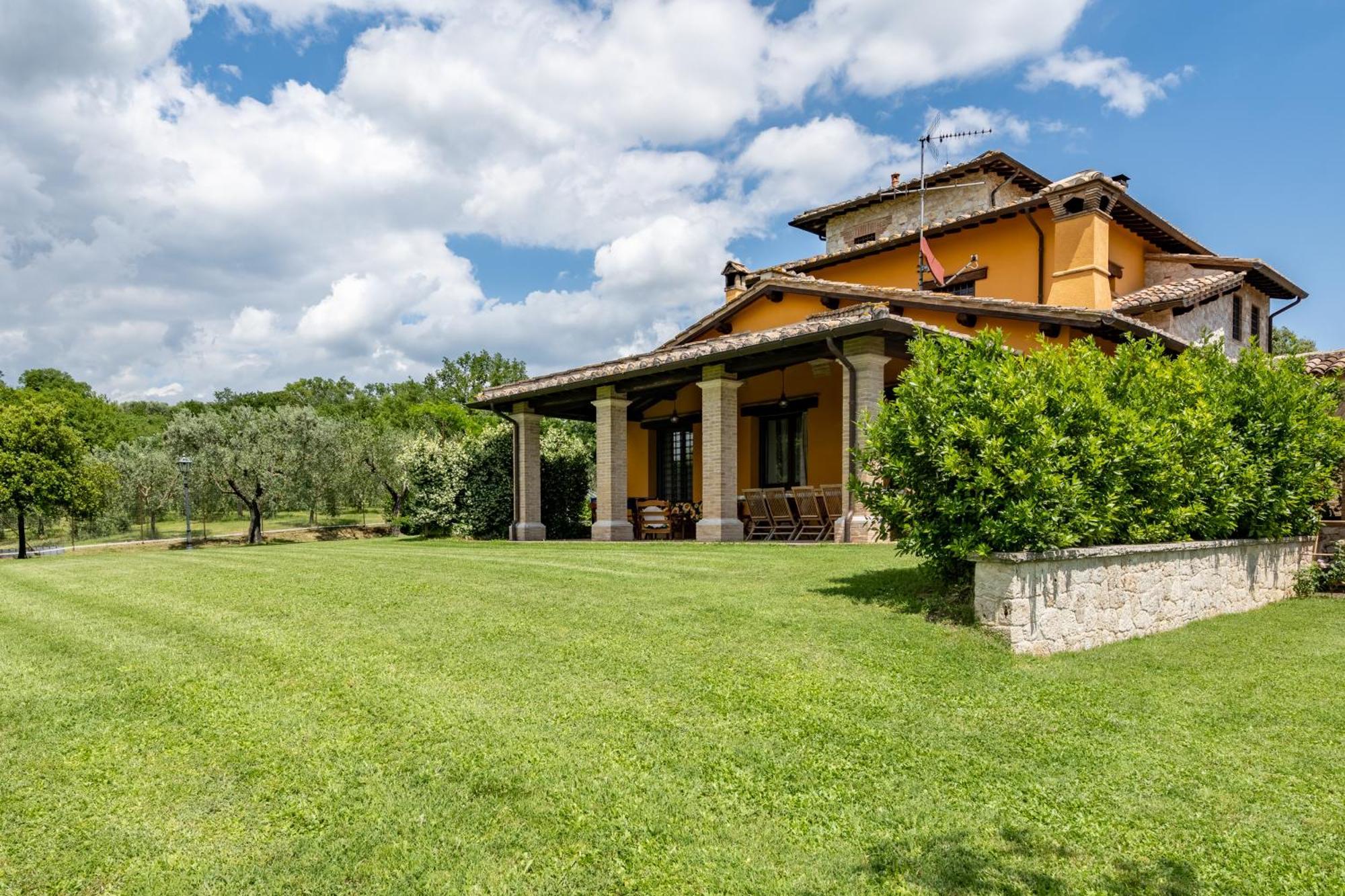 הוילה Monte Campano La Casa Di Betta מראה חיצוני תמונה
